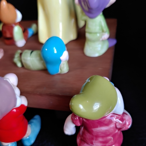 Disney Set Snow White Seven Drawfs Pottery - Picture 14 of 14